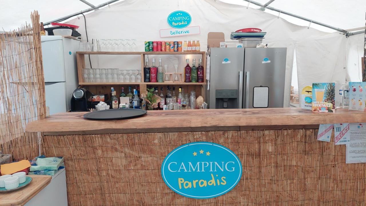 Camping Paradis Bellerive Montfrin Екстериор снимка